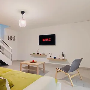 centro Storico Loft Incantevole Con Giardino Appartamento